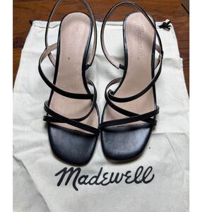 Madewell Black Strappy with Flared Kitten Heel Size 6.5 New With Box Retail $138